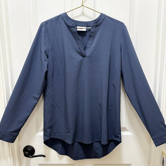 New Rev3 Tunic Blouse Women's Size S Navy Plum Center Back Pleat Stretch Office - Picture 14 of 14